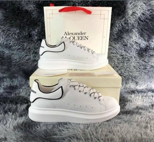ZAPATILLAS ALEXANDER MCQUEEN BLANCA/NEGRO/BLANCO