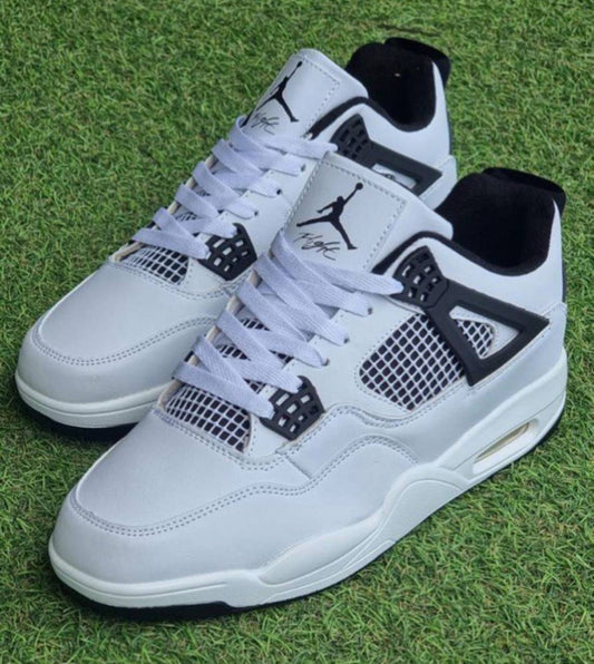 AIR JORDAN BLANCO/NEGRO