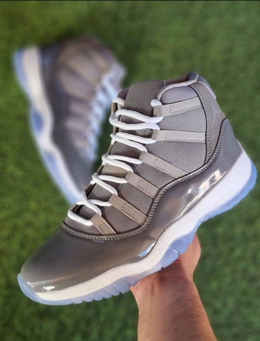 AIR JORDAN 11 GRIS/AZUL