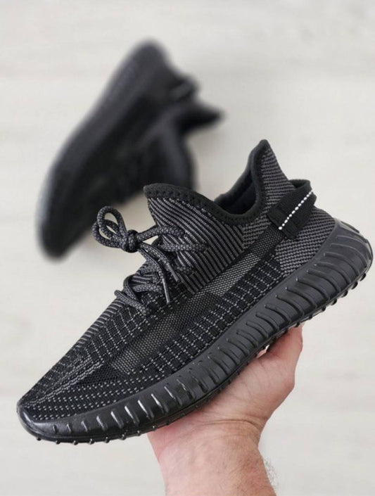 ZAPATILLAS ADIDAS YEZZY NEGRA