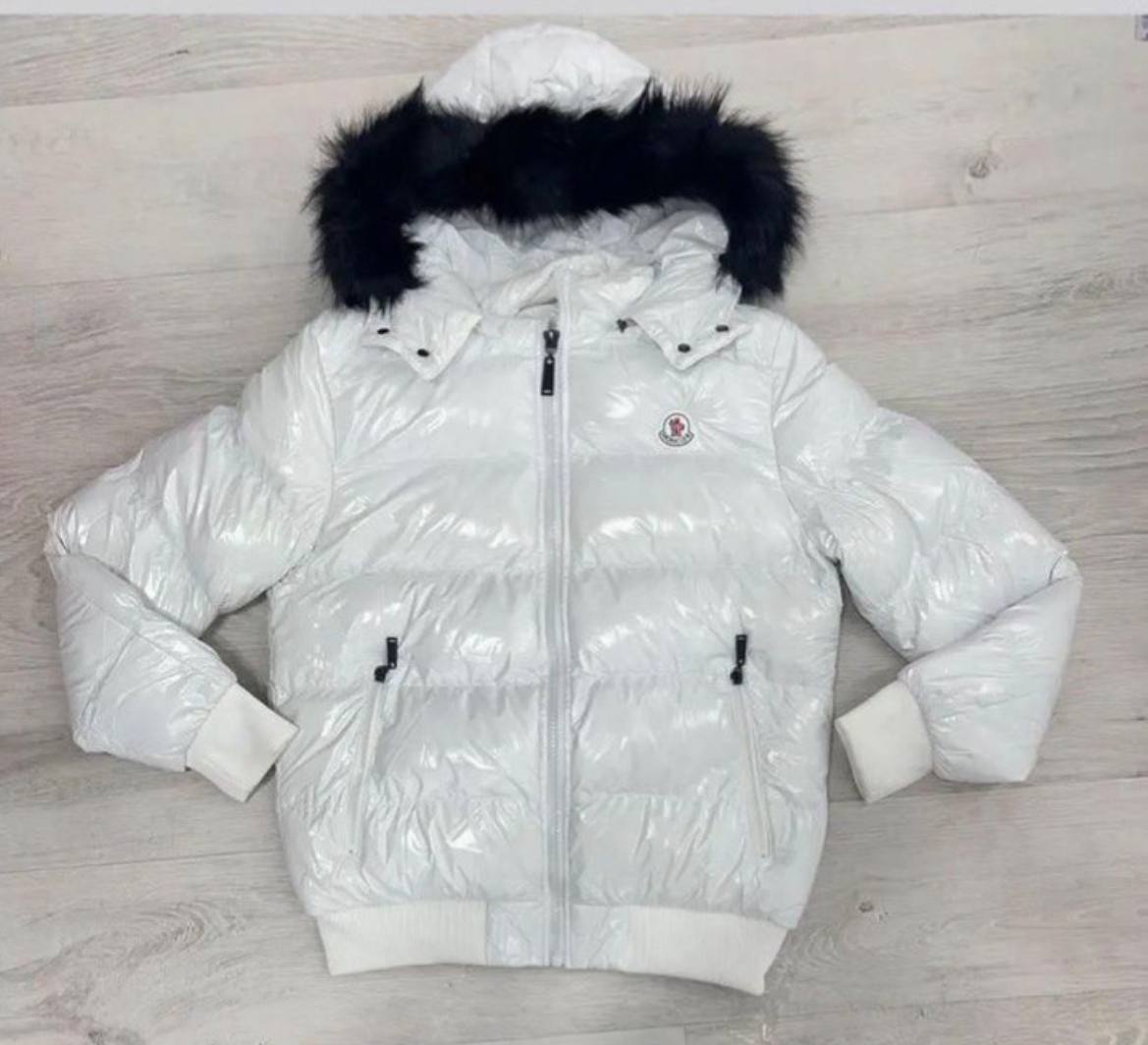 CHAQUETON MONCLER BLANCO PELO