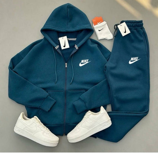 OFERTON COMBO CONJUNTO NIKE AZUL+ AIR FORCE