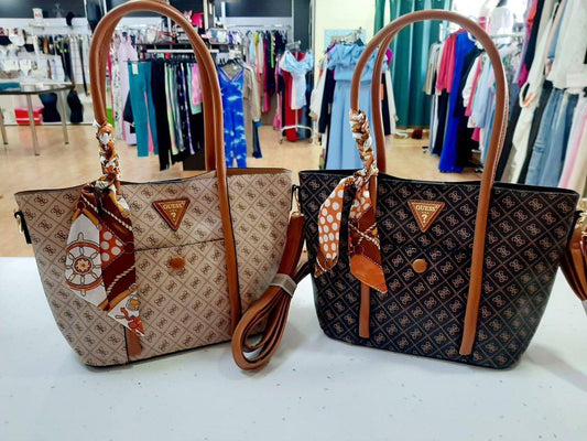 BOLSO GUESS GRANDE